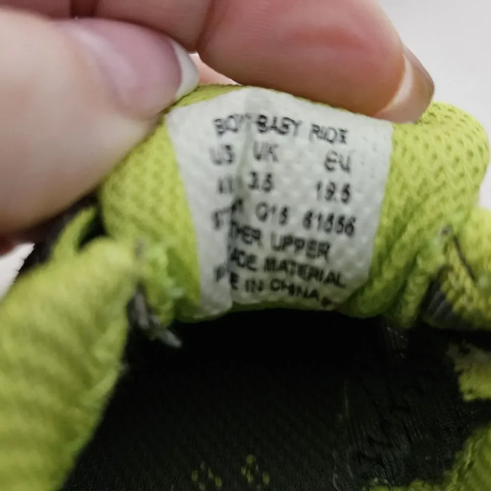 Saucony Size 4M Boys Gray Baby Ride Sneaker Shoes ST53741‎